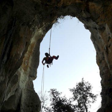 Zingarata e arrampicata a Finale Ligure