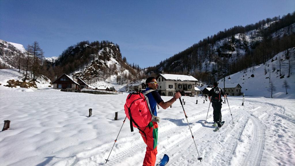 In vista della bella frazione di Crampiolo