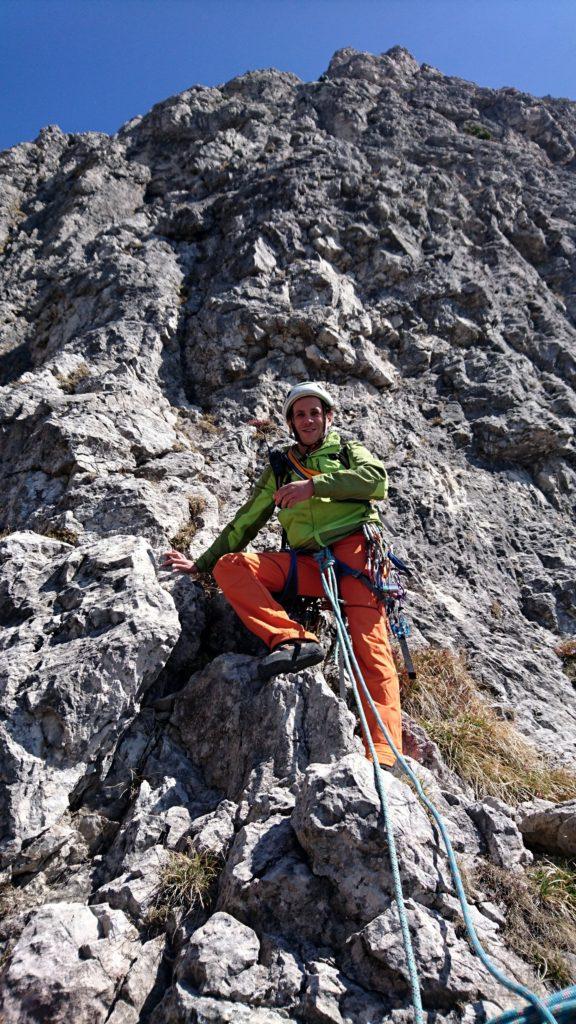 Pronto all'attacco del primo tiro. Ce li divederemo così: 2 tiri consecutivi per ciascuno fino in vetta