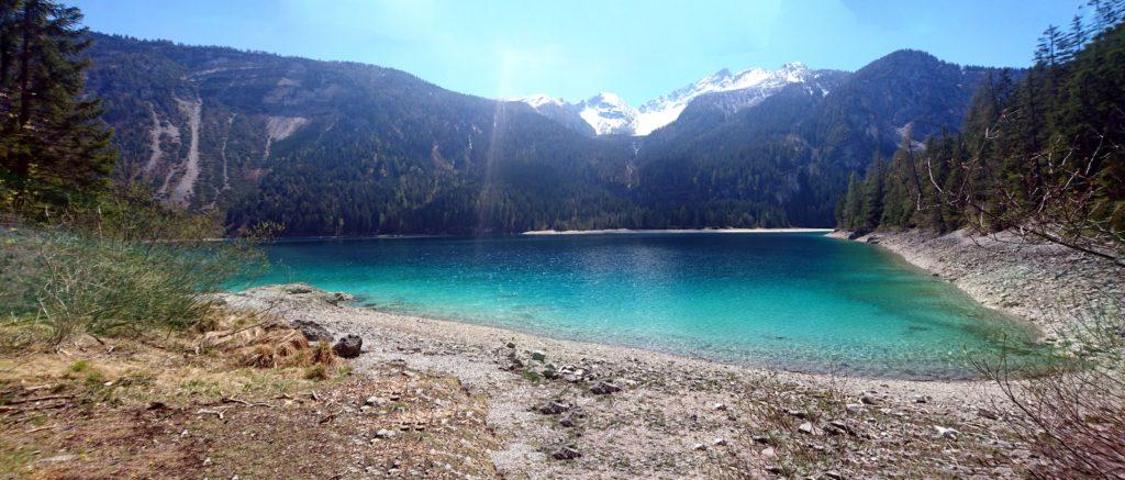 Vista panoramica del lago di Tovel