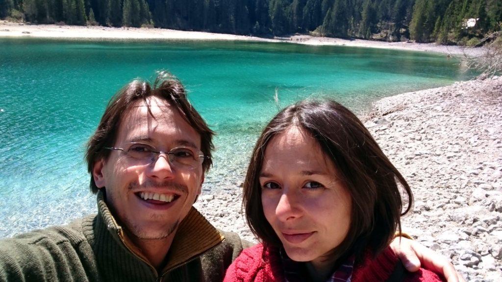 Selfie lagoso per noi. Sembra di essere in qualche luogo esotico