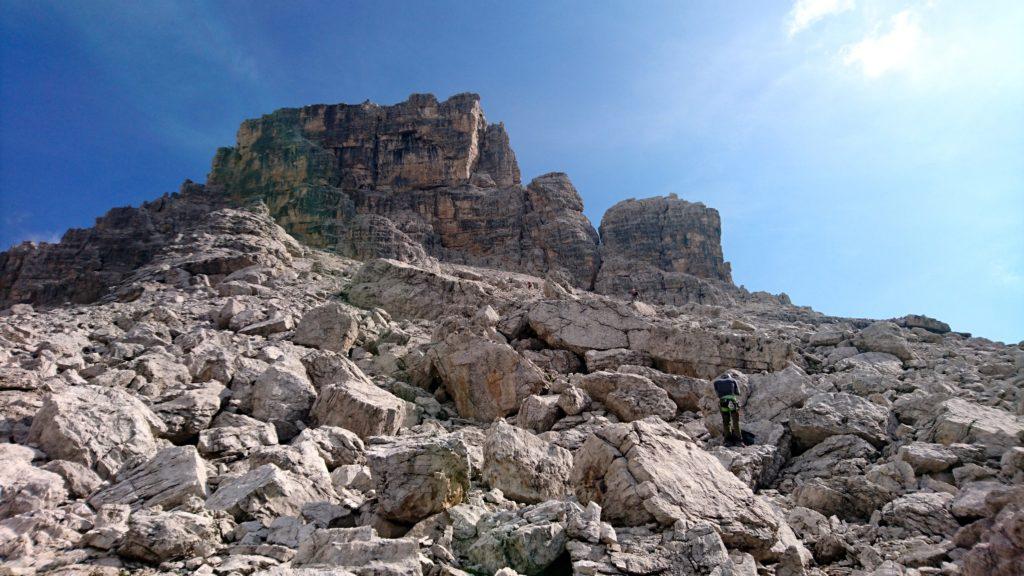 Vista della parete del Castelletto da cui ci siamo calati