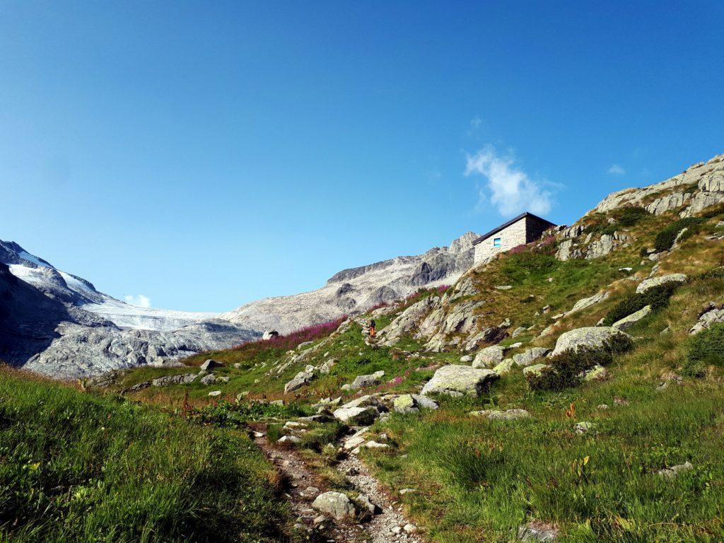 in vista del Rifugio Città di Trento, detto anche Rifugio Mandron