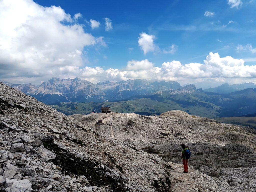 in vista del Rifugio Kostner al Vallon. E del pranzo, ovviamente!