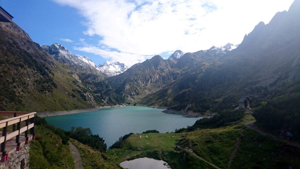 infine, solo il lago, sempre visto dalla terrazza del rifugio