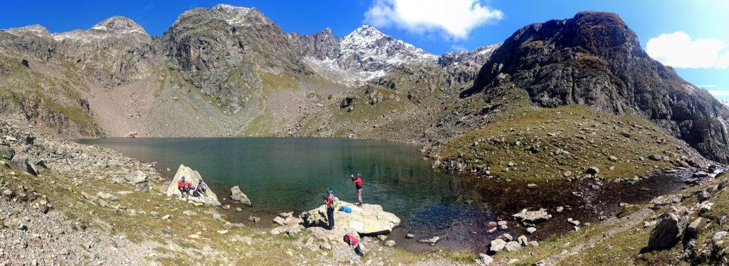 panoramica della conca del lago della Malgina