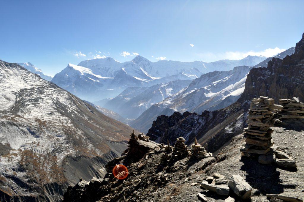 l&#039;Annapurna Range visto dalla cimetta senza nome