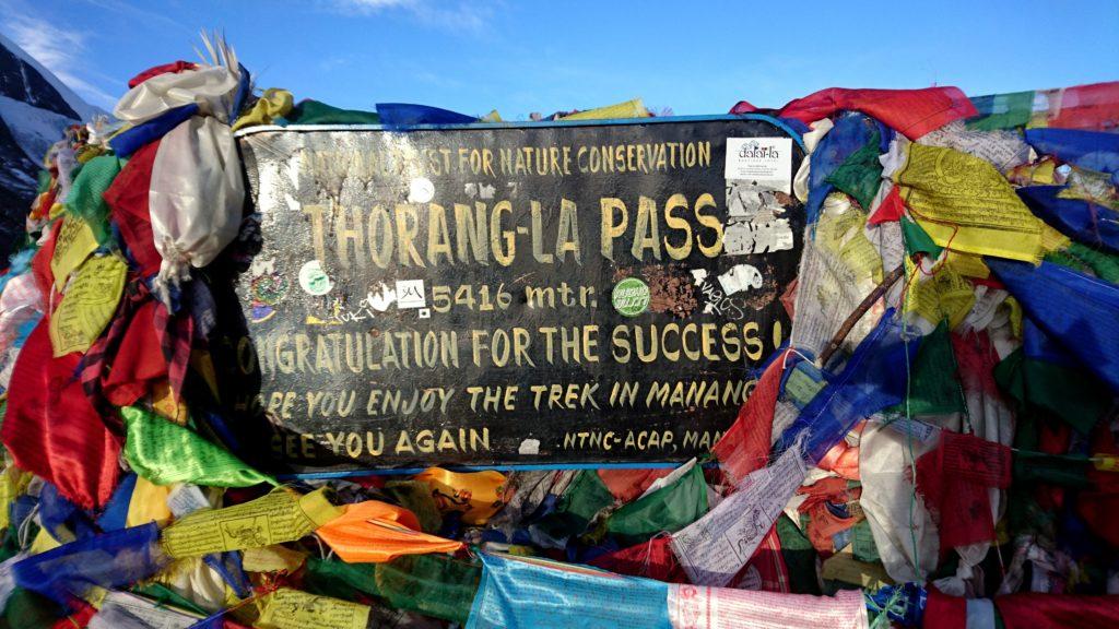 Thorong La Pass e l&#039;adesivo di inmontagna.blog!