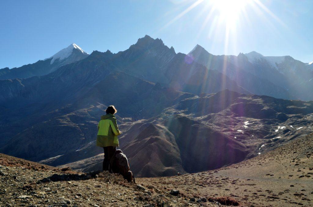 la giornata e eccezionalmente tersa: la catena Himalayana in tutto il suo splendore