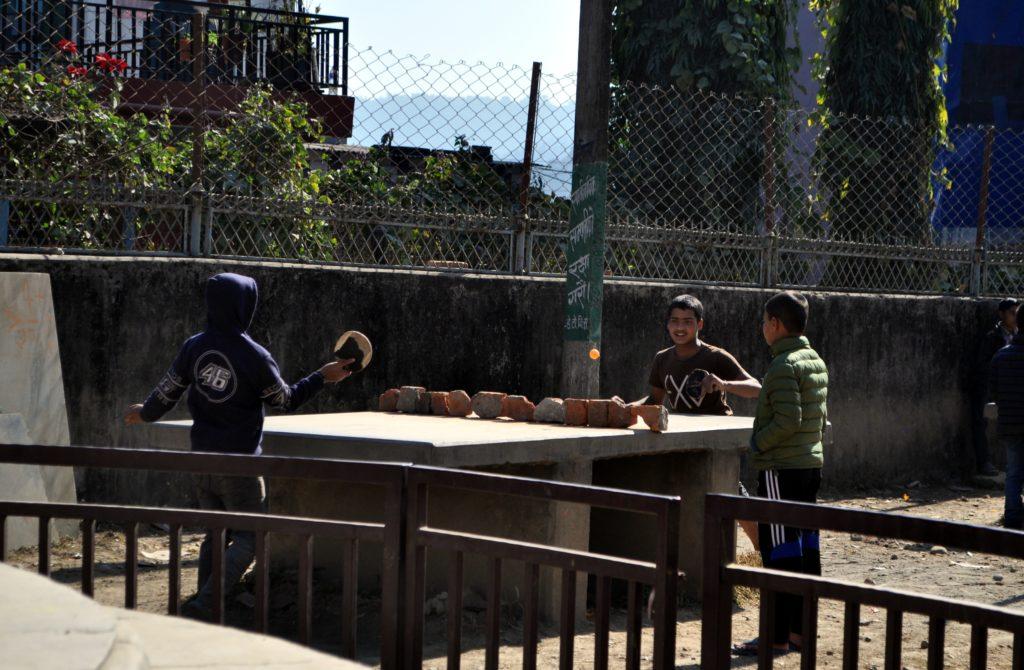 ping pong alternativi: la povertà aguzza l&#039;ingegno