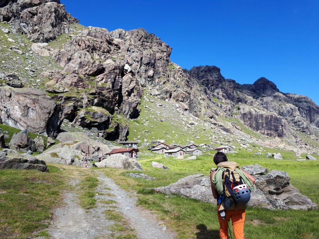 eccole le nostre baite: luogo davvero ameno, verrebbe voglia di fermarsi qui!