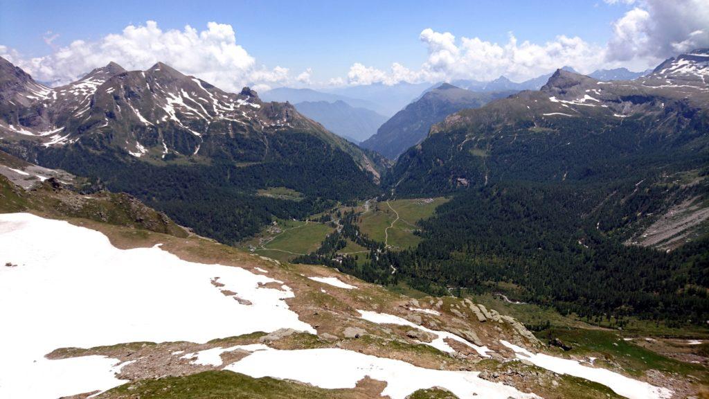 torniamo in vista del bacino dell'Alpe Veglia