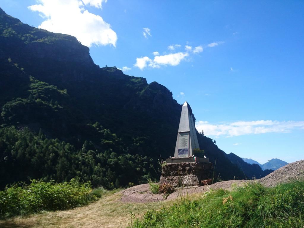 lungo il sentiero che risale la Val Biandino