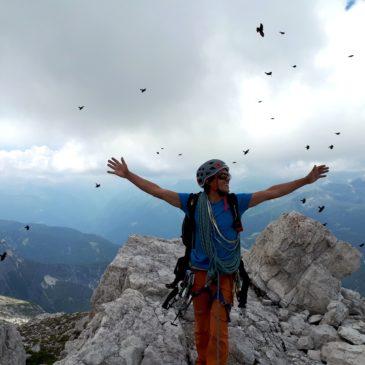 Spigolo Gasperi al Castelletto Inferiore: scalata con vista sulle Dolomiti di Brenta