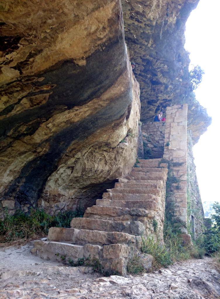 le scale di accesso all'eremo