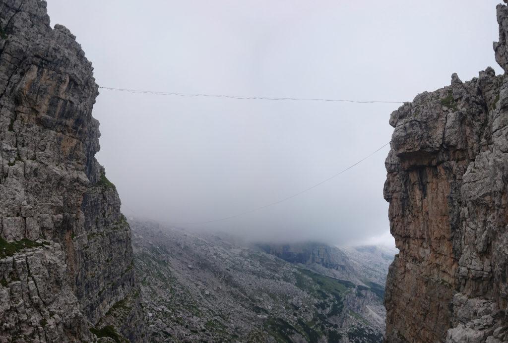 Ultimo sguardo alla slackline vista dal lato