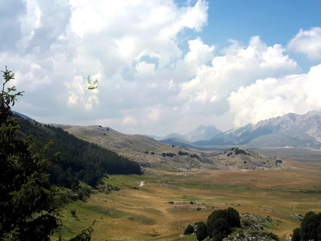 altro scorcio dei declivi di Campo Imperatore, un luogo davvero fiabesco