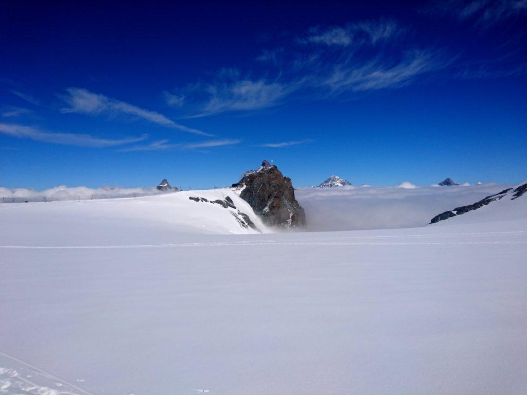 il Piccolo Cervino visto dal ghiacciaio del Breithorn