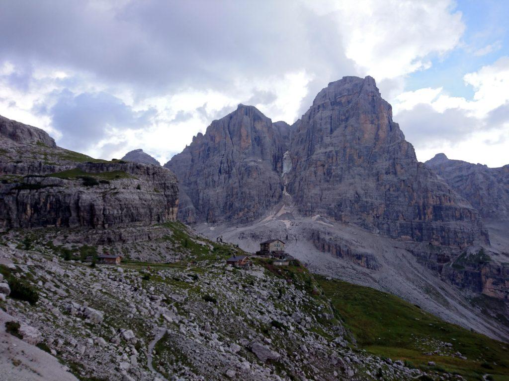 Ciao ciao anche al Brentei e si ritorna a valle per la pappa!!