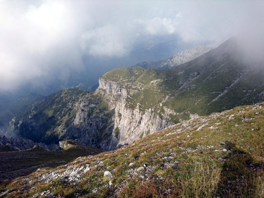 lo spallone che scende dall'anticima del Pegherolo