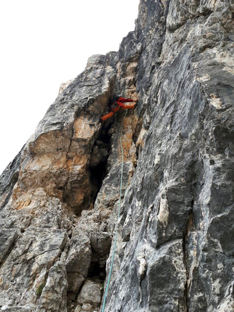 l'ampio e splendido camino del terzo tiro - Via Agostini - Cima Molveno