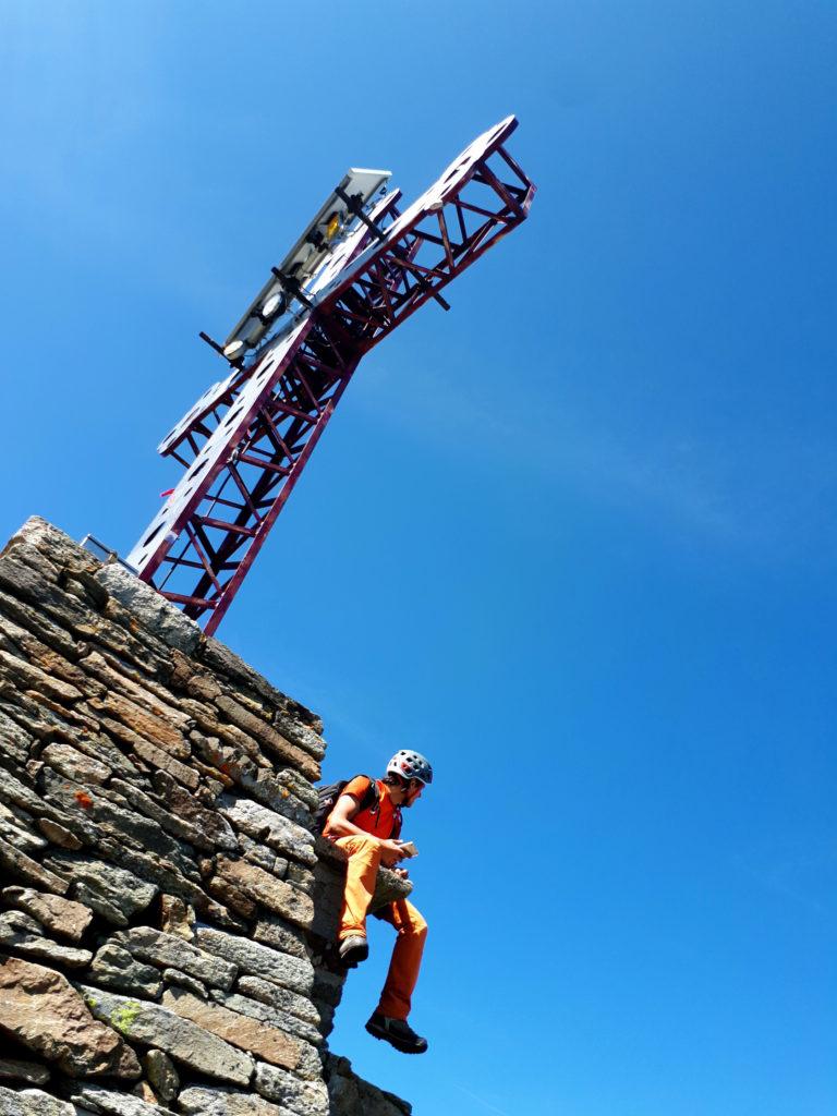 Gabri sulla croce dell'anticima