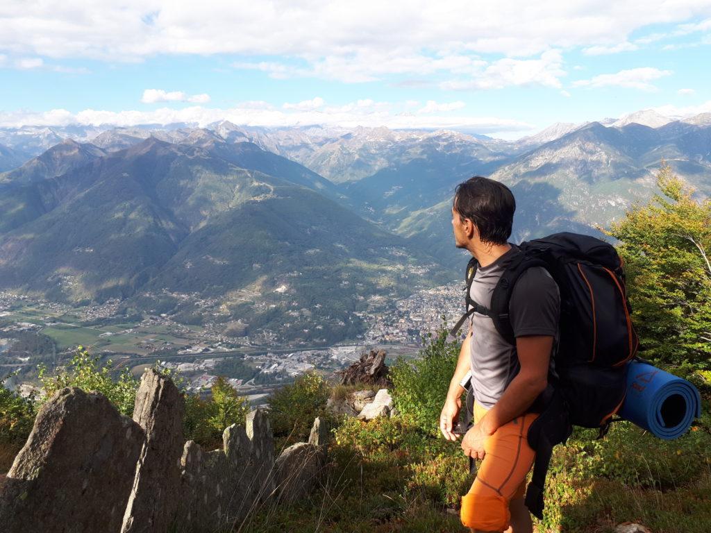 primo punto panoramico con vista su Domodossola e le sue montagne