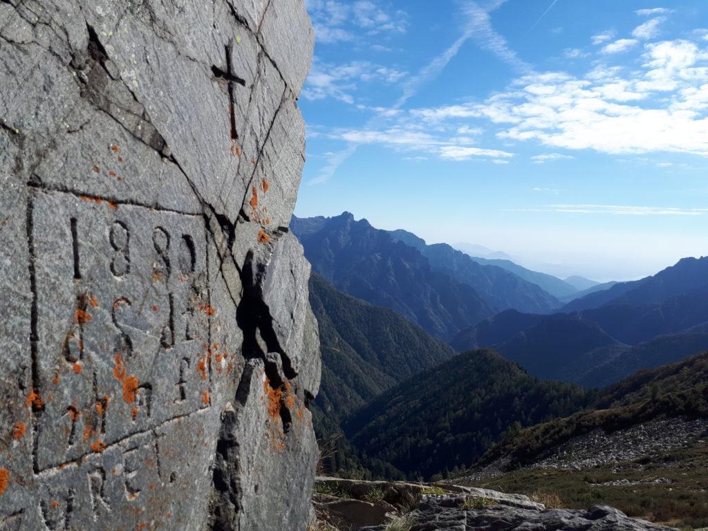 incisione al passo del Ragozzale e primo sguardo verso la Val Grande