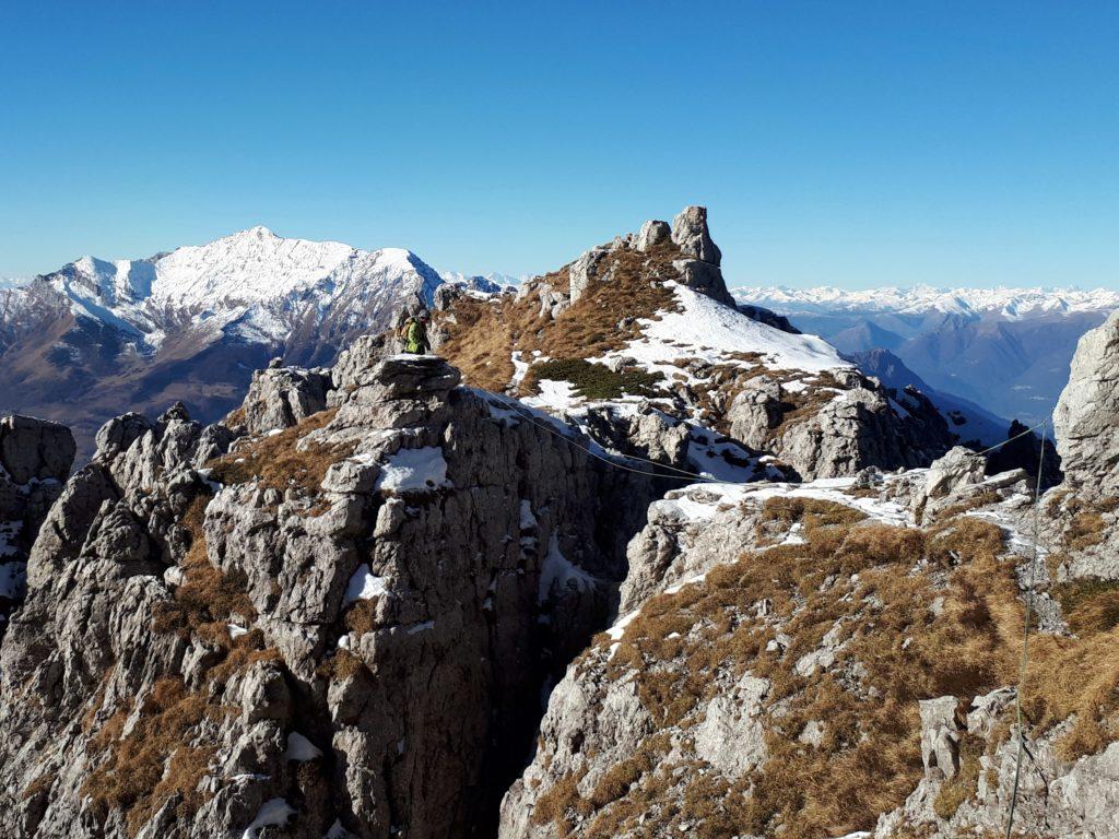 passaggino delicato: bisogna scendere nel canalino e poi risalire dalla parte opposta