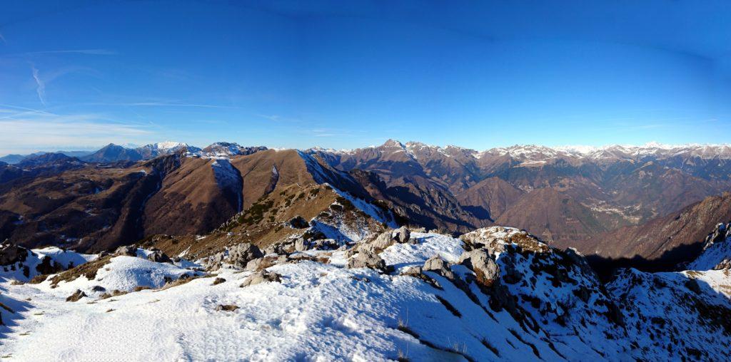 panorama dalla cima del Venturosa.... spettacolo!