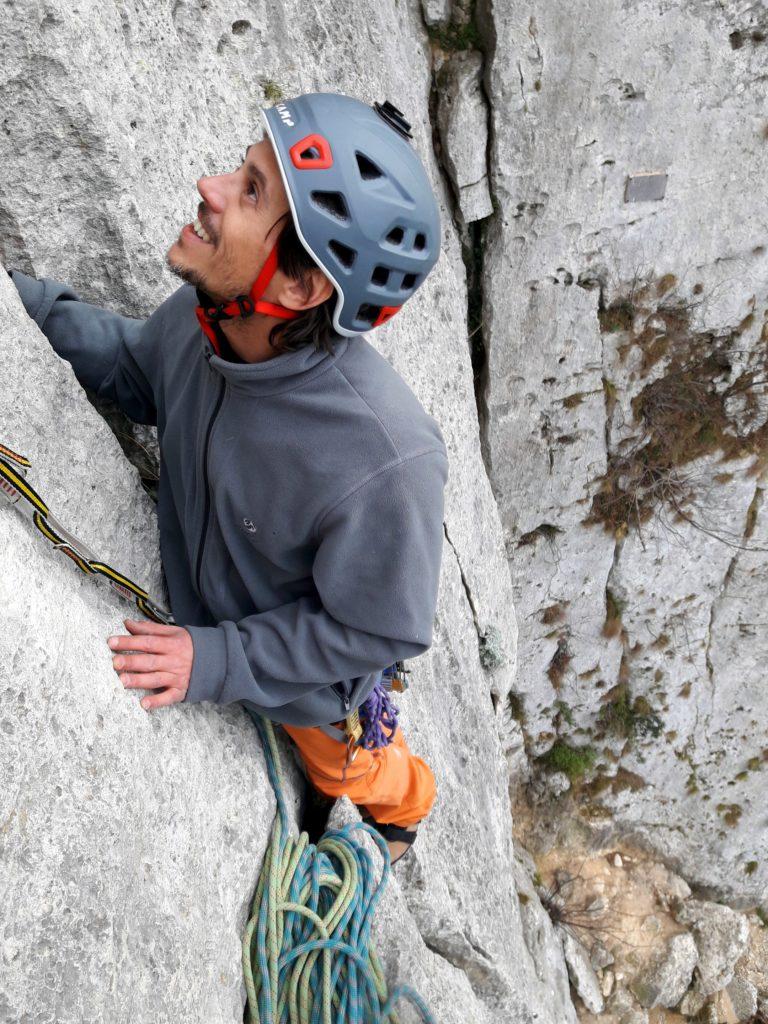 Gab alla sosta del primo tiro della via La Torre