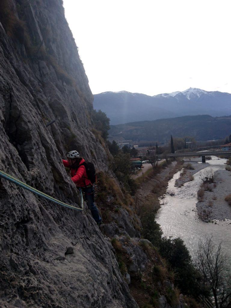 Erica traversa su placca durante il primo tiro