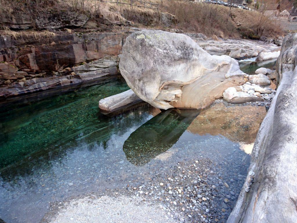 le formazioni rocciose sono assai curiose