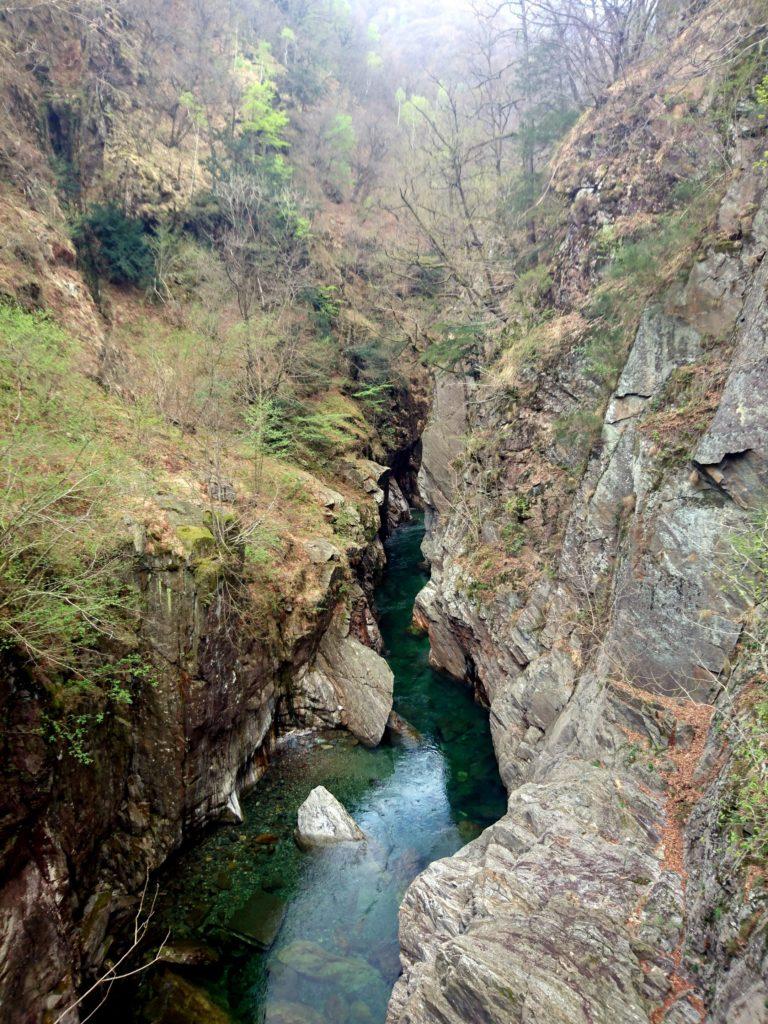 scorcio del Rio Valgrande dal Ponte di Velina