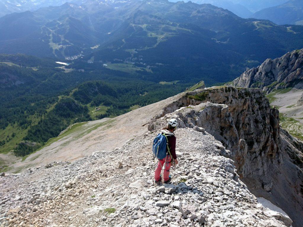 per scendere si segue la cresta della Cima Vagliana (qualche ometto) verso est-nord est