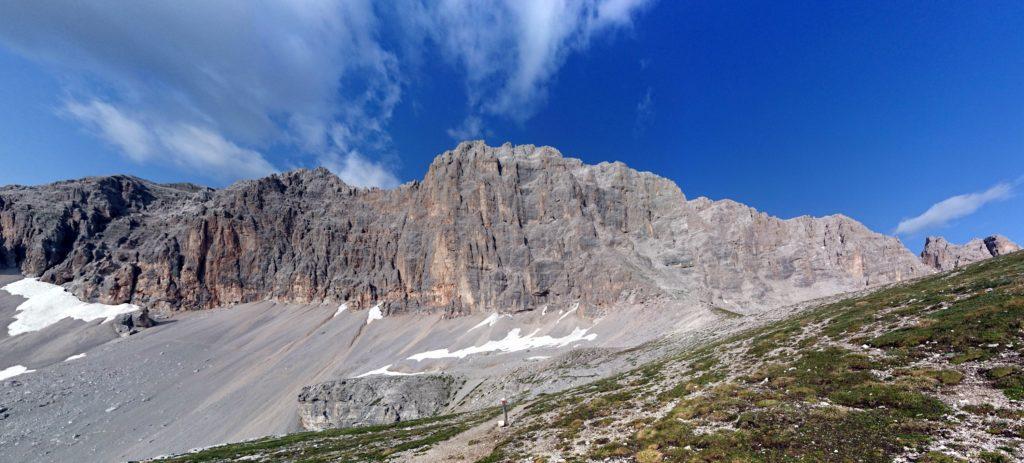 nella foto non ci sta tutta la cresta: è davvero infinita!