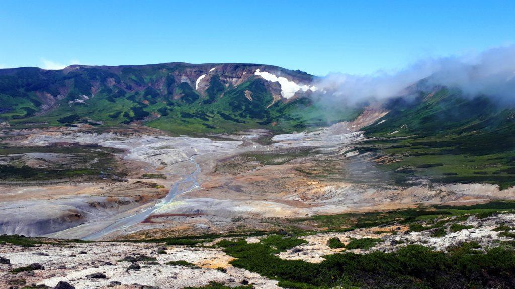 ecco la bellissima Ohachidaira Caldera, proprio al centro del Daisetsuzan