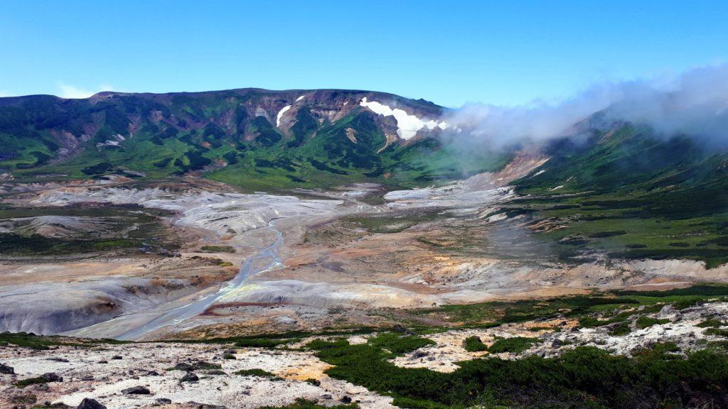 ecco la bellissima Ohachidaira Caldera, proprio al centro del Daisetsuzan