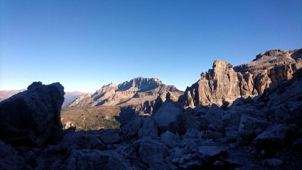 in lontananza la Pietra Grande