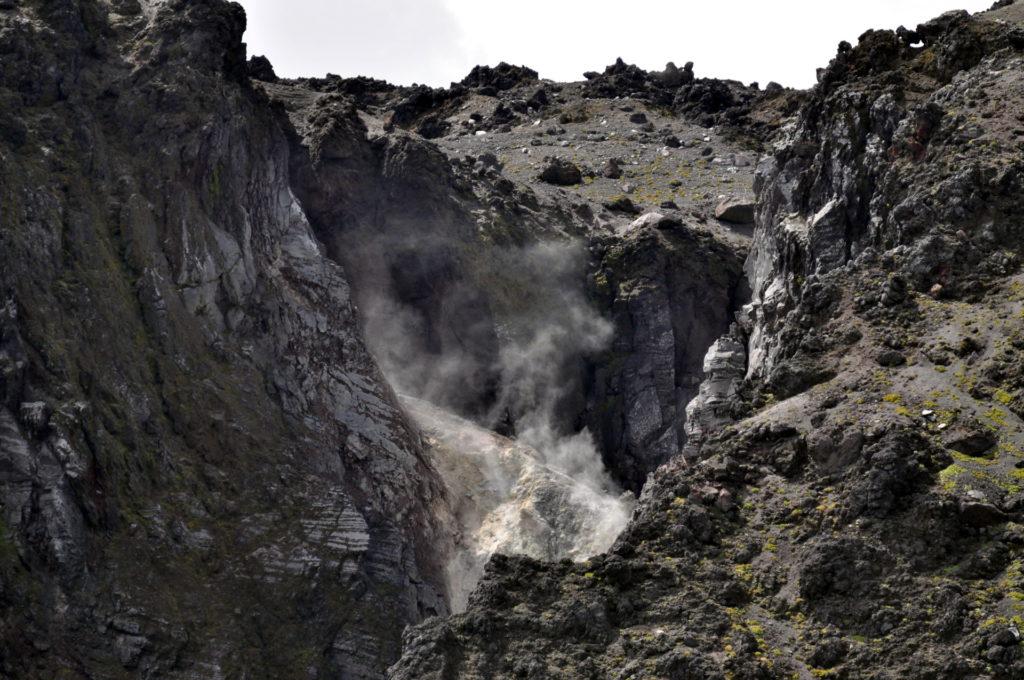 nel cuore della terra: vapori fumanti ripresi con il teleobiettivo (ovviamente!!)