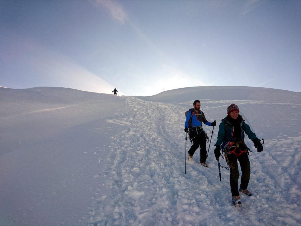 il Niggah e Erica in discesa dalle gobbe della via della Ganda