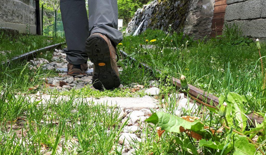 passeggiando sui binari del Tracciolino