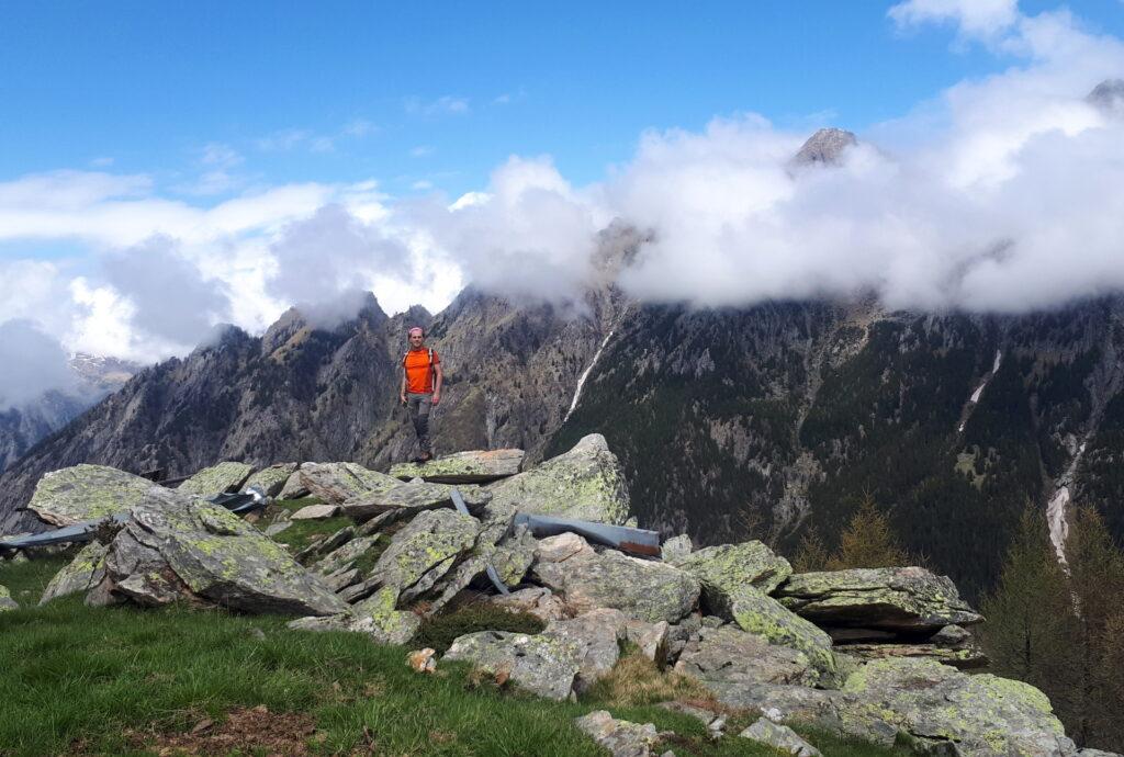 Gab con le creste che dividono la Preda Rossa dalla val di Mello