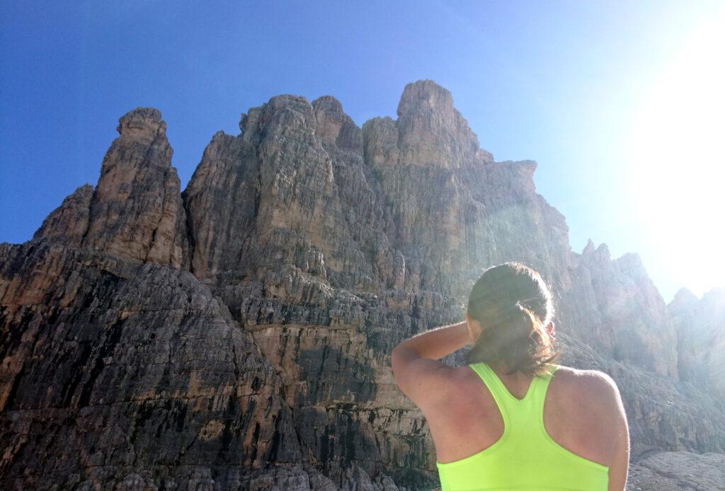 La parete sta andando al sole. E&#039; giunto il momento di partire
