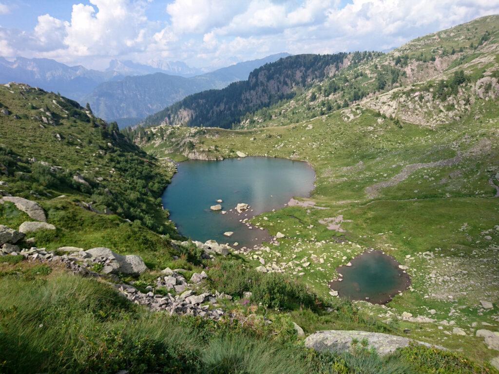 ...il lago delle Trote! O meglio delle trute, ovvero delle streghe! Appena l'abbiamo visto abbiamo deciso di dormirci accanto