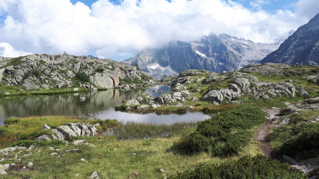 quasi al rifugio del Mandrone: la birra è vicina, la macchina un po' meno