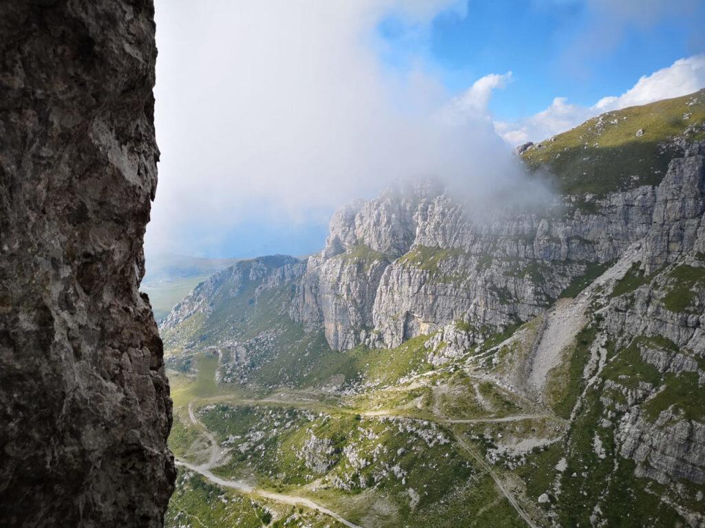 La vista di fronte a noi dalla sosta del primo tiro della Bramani