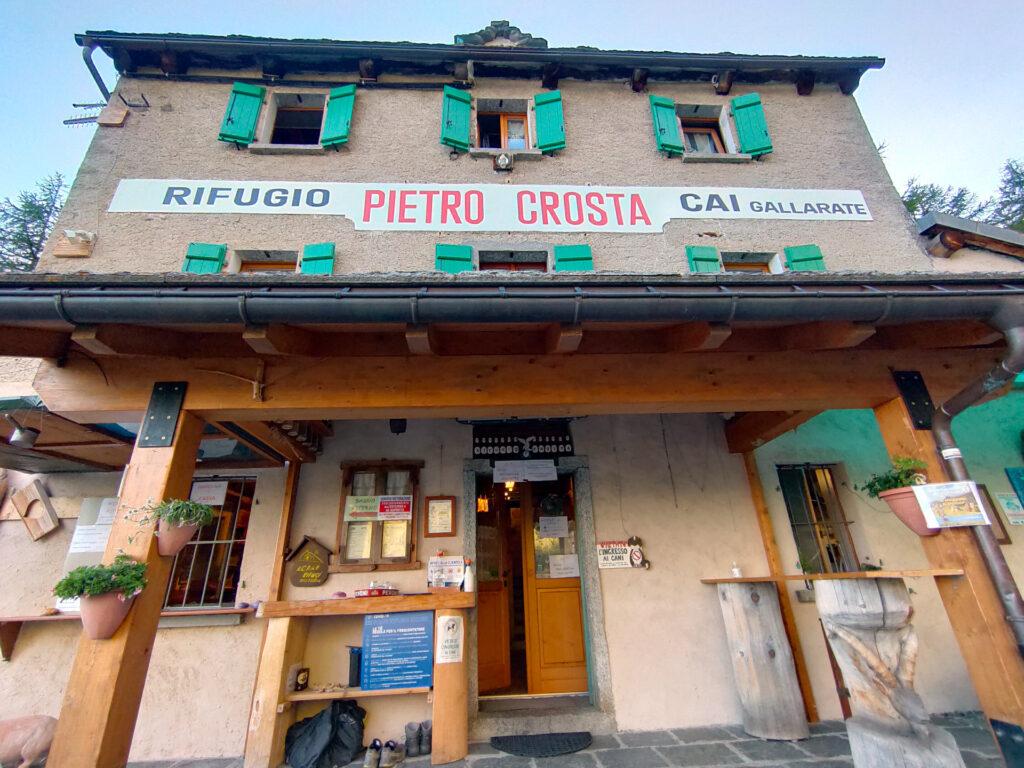 calda accoglienza al Rifugio Crosta