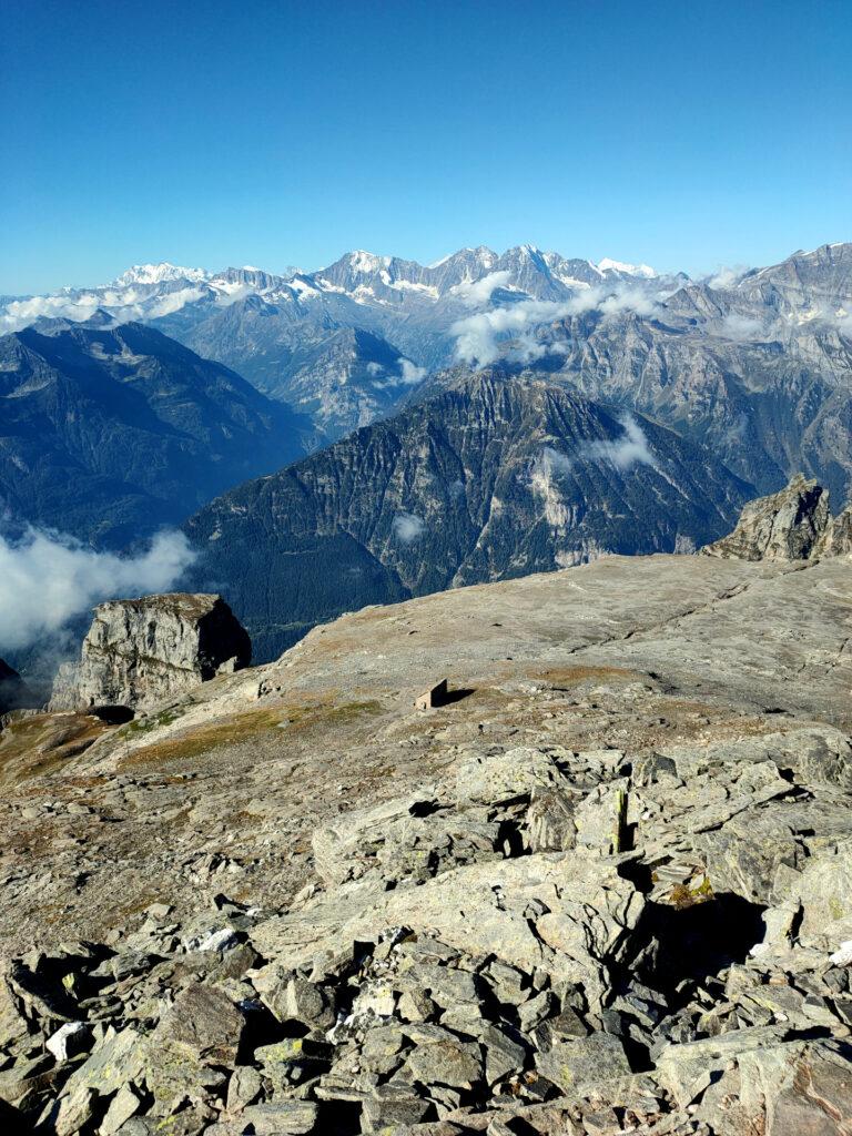 stupendo panorama dalla vetta