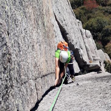 Via Normale e Via Gervasutti alla Rocca Sbarua – un paradiso per l’arrampicata